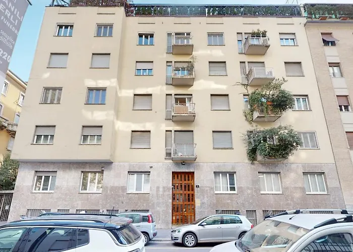 SAHI - Dei dell'Olimpo apartments Porta Romana